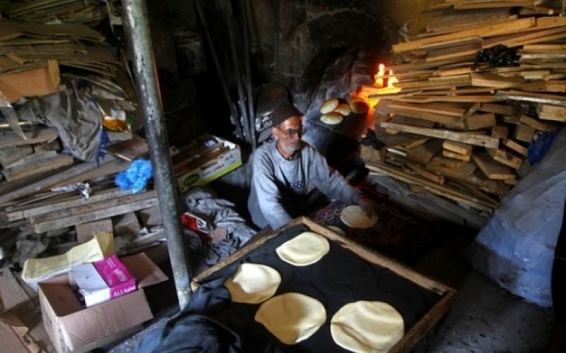صور.. مخبز تقليدي في غزة