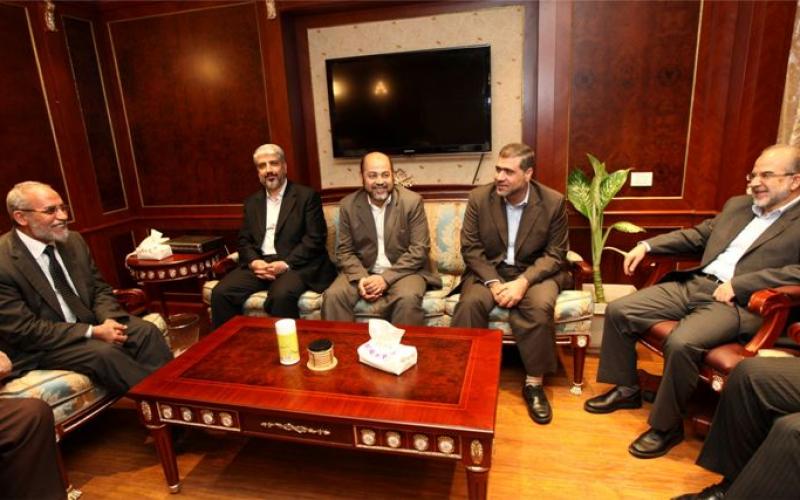 مشعل يلتقي المرشد العام ووزير خارجية مصر