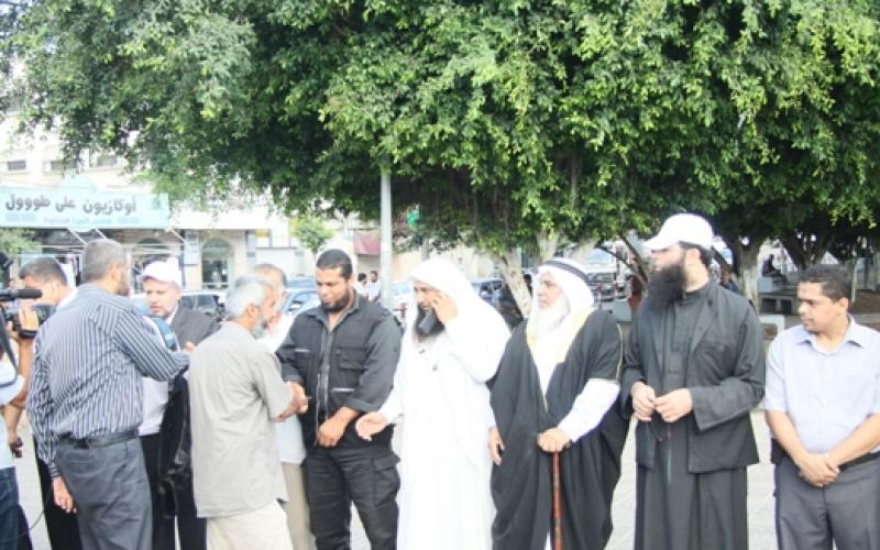 بالصور.. الفصائل الفلسطينية تفتح بيت عزاء للجنود المصريين