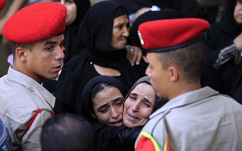 صور.. مصر تودع شهداءها ألـ15