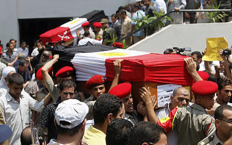 صور.. مصر تودع شهداءها ألـ15
