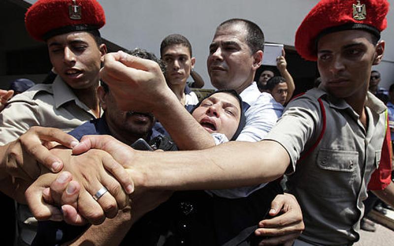 صور.. مصر تودع شهداءها ألـ15
