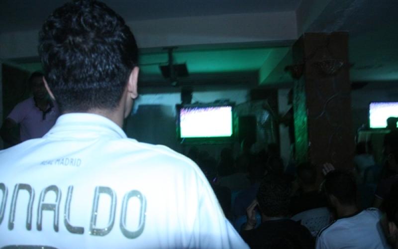 صور ... كلاسيكو الأرض يجتاح قلوب الغزيين