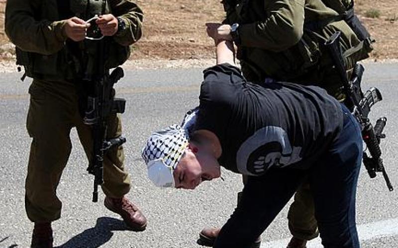 صور..الاحتلال يعتدي على أطفال ونساء الضفة