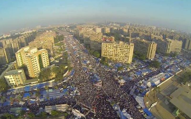 صور: من الجو "رابعة تغطي عين الشمس"