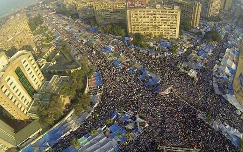 صور: من الجو "رابعة تغطي عين الشمس"