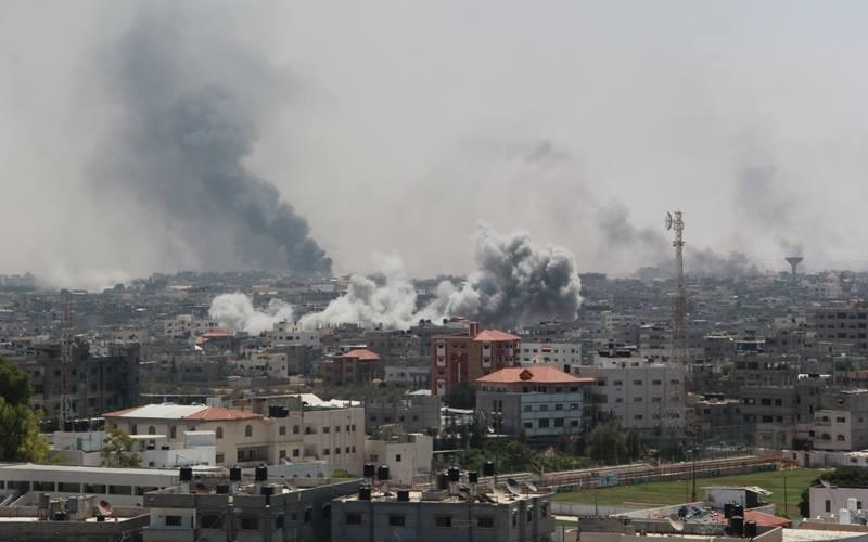صور: هدم المنازل برفح صباح اليوم