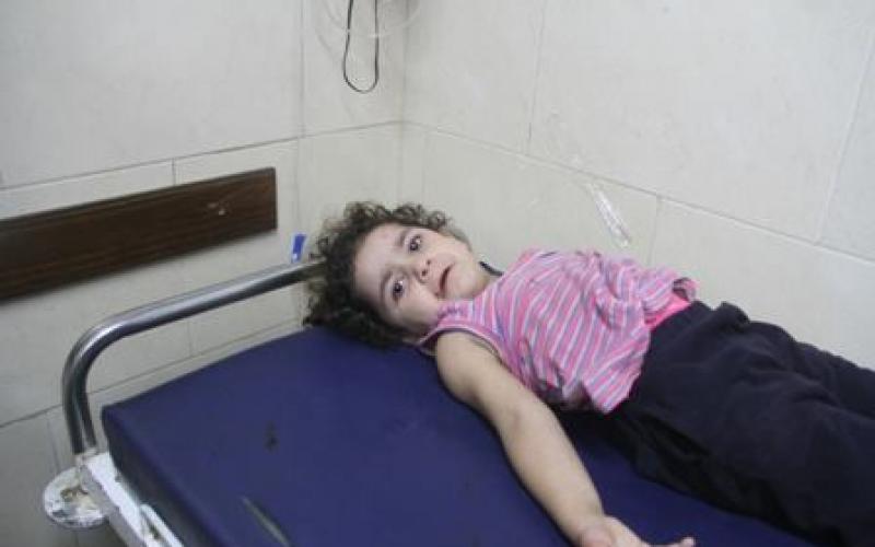 صور: جرحى بقصف منزل عائلة عبد العال بغزة