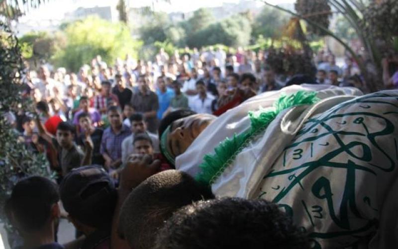 صور: تشييع الشهيد "فرحات" برفح