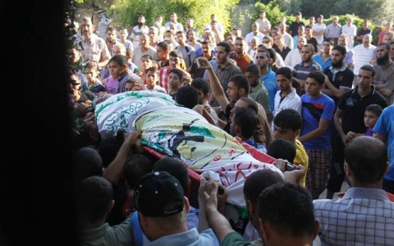 صور: تشييع الشهيد "فرحات" برفح