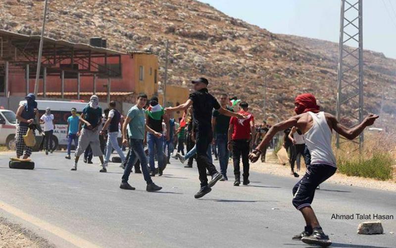 صور: مواجهات عنيفة في نابلس دعمًا لغزة