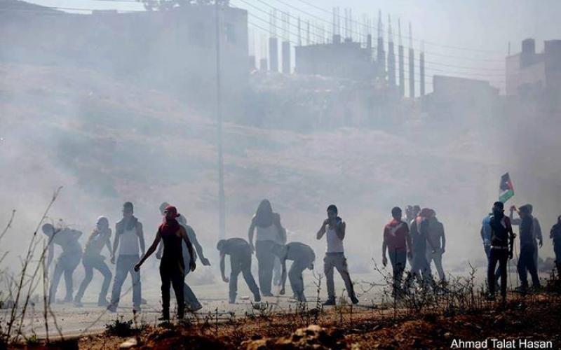 صور: مواجهات عنيفة في نابلس دعمًا لغزة