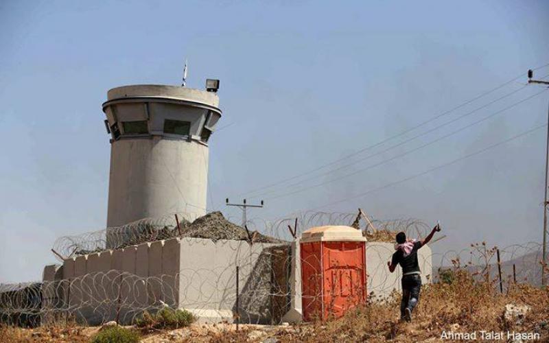 صور: مواجهات عنيفة في نابلس دعمًا لغزة