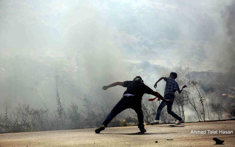 صور: مواجهات عنيفة في نابلس دعمًا لغزة