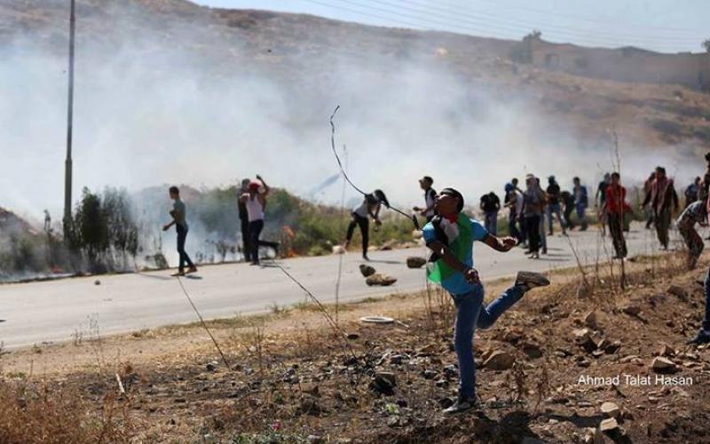 صور: مواجهات عنيفة في نابلس دعمًا لغزة