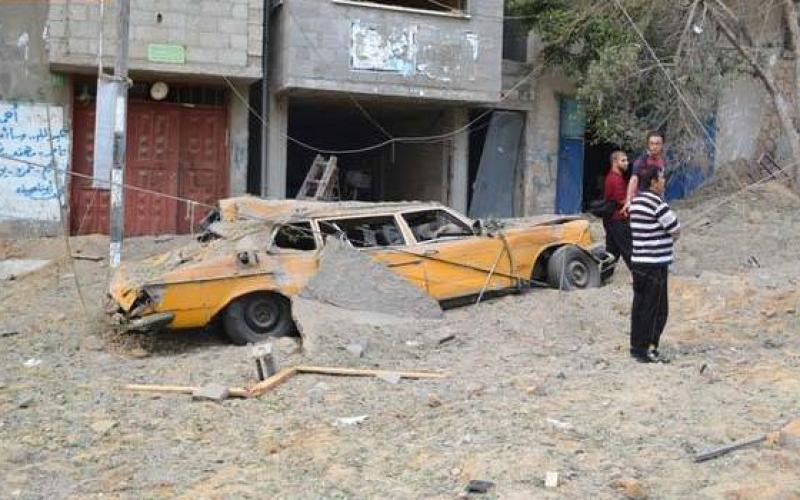 صور: قصف منزل عائلة الحاج بالنصيرات