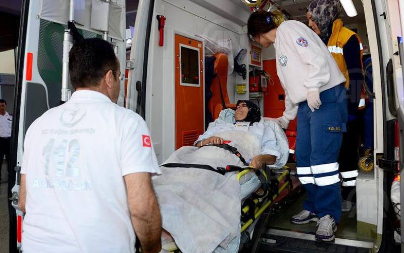 صور: جرحى غزة يصلون تركيا لتلقي العلاج