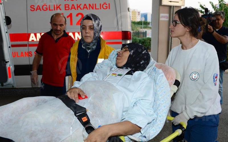 صور: جرحى غزة يصلون تركيا لتلقي العلاج