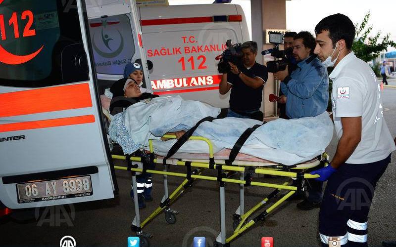 صور: جرحى غزة يصلون تركيا لتلقي العلاج