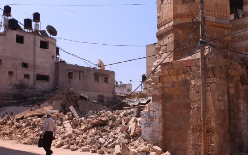 صور: قصف المساجد الأثرية في غزة