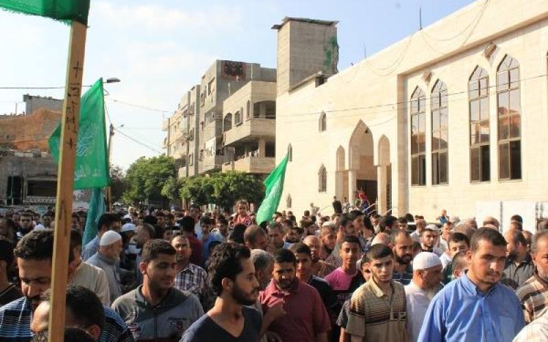 صور: مسيرة في جباليا دعماً للوفد المفاوض