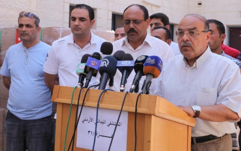صور: وصول القافلة الطبية الأردنية لغزة