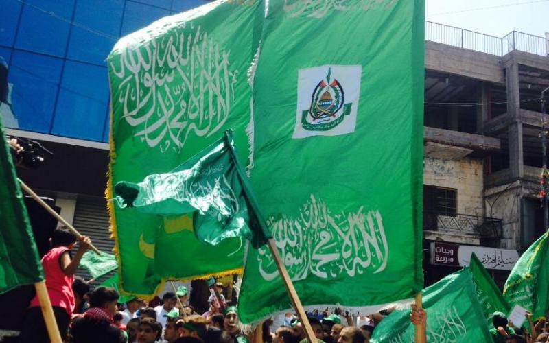صور: مسيرة حماس في نابلس نصرة لغزة