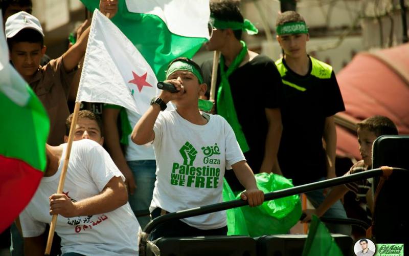 صور: مسيرة لحماس في رام الله دعماً لغزة