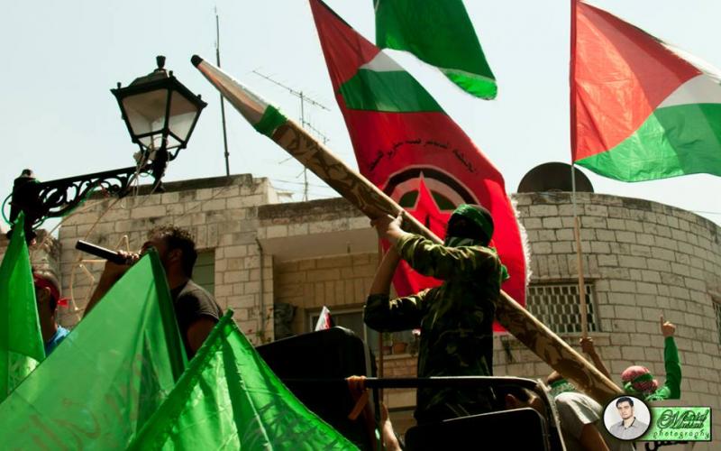 صور: مسيرة لحماس في رام الله دعماً لغزة