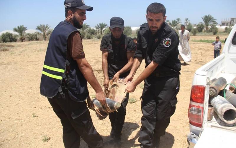 صور: مخلفات الاحتلال خطر يهدد الغزيين