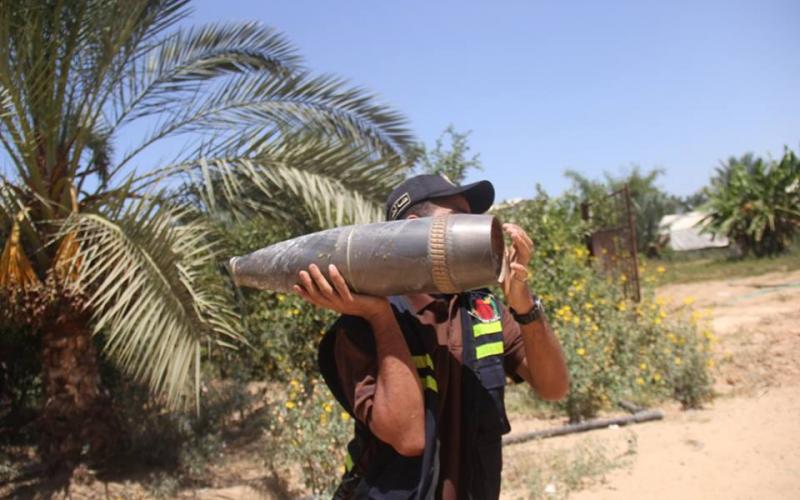 صور: مخلفات الاحتلال خطر يهدد الغزيين