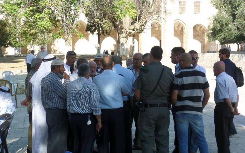 صور: مواجهات بالأقصى بعد اقتحام فيجلين