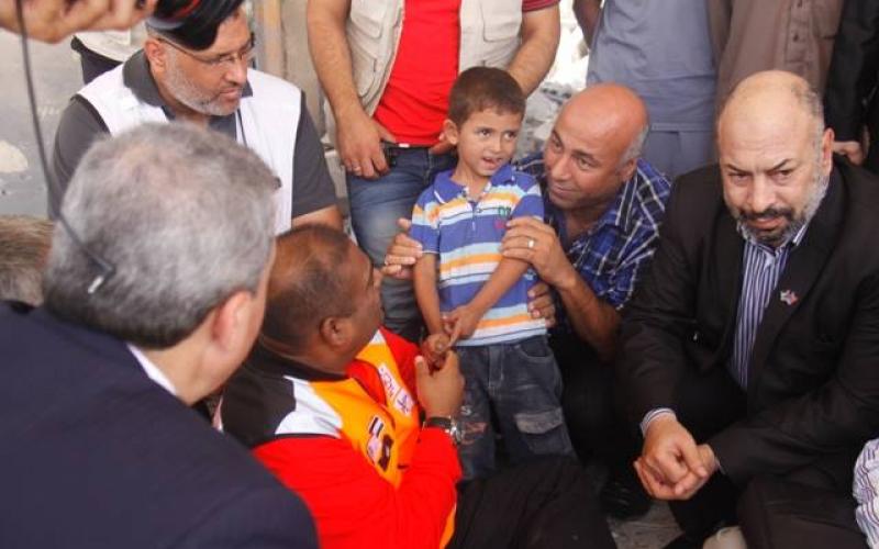 صور: وفد ماليزي يصل غزة لتفقد آثار العدوان
