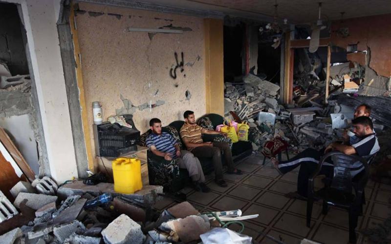 صور: نازحون يعودون لمنازلهم المدمرة
