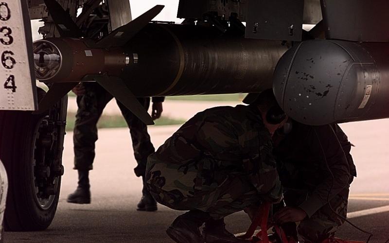 صور: الصاروخ GBU-28 الذي استخدم في قصف منزل "الدلو"