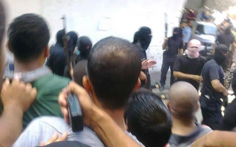 صور: إعدام 7 من المتخابرين ظهر اليوم بغزة