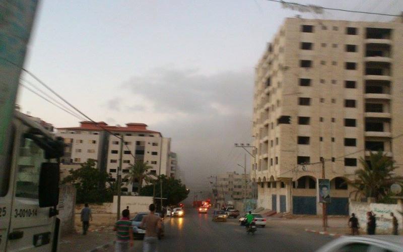 صور: تدمير برج الظافر "4" وانهياره بالكامل