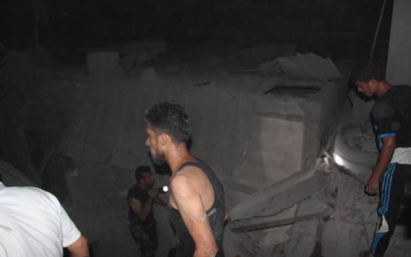 صور: قصف الاحتلال لمنزل عائلة "حمادة"