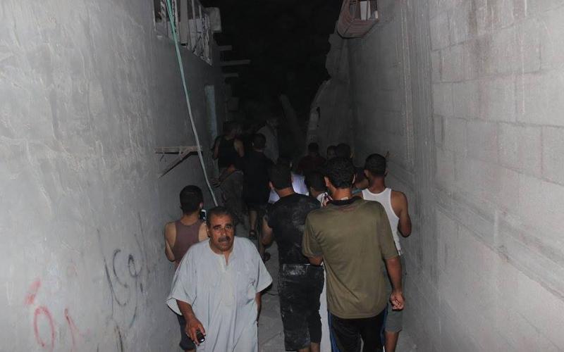 صور: قصف الاحتلال لمنزل عائلة "حمادة"