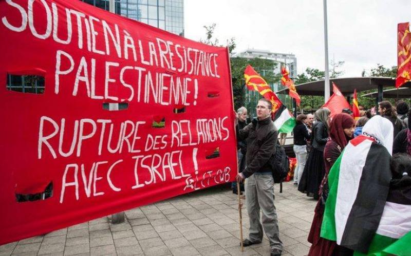 صور: مسيرة تضامنية مع أطفال فلسطين أمام مقر الاتحاد الأوروبي