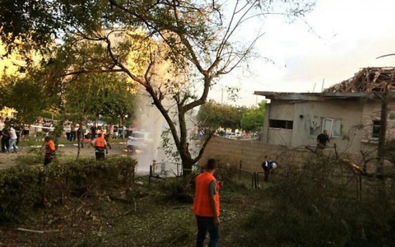 صواريخ "قسام" جديدة ضربت عسقلان أوقعت 57 مصاباً