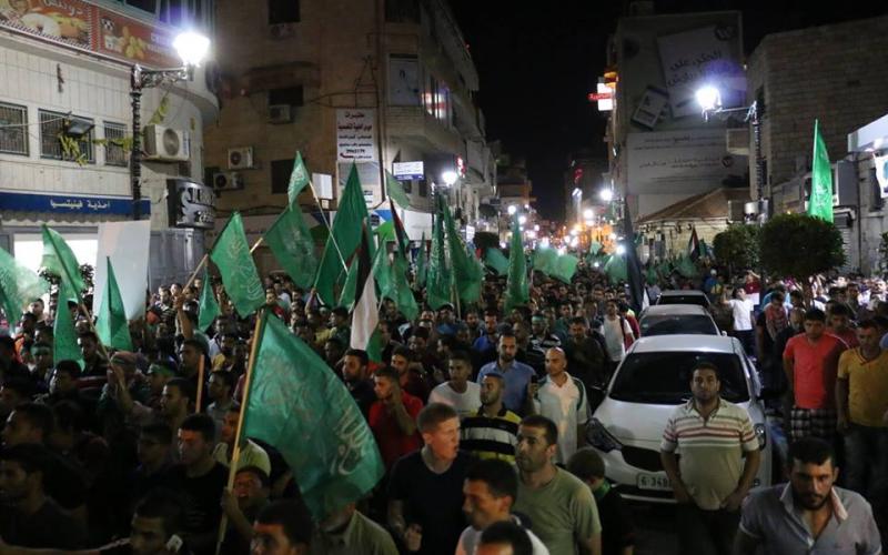صور: احتفالات الضفة بنصر المقاومة