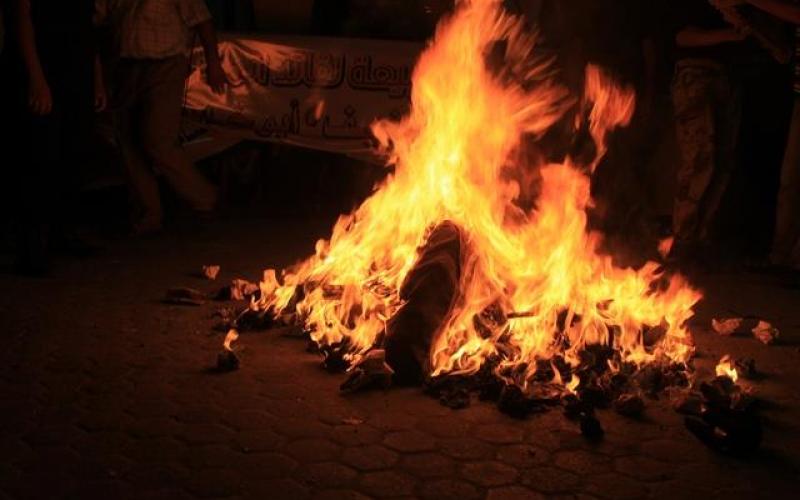 صور: مسيرة البيعة في خانيونس للقائد العام للقسام