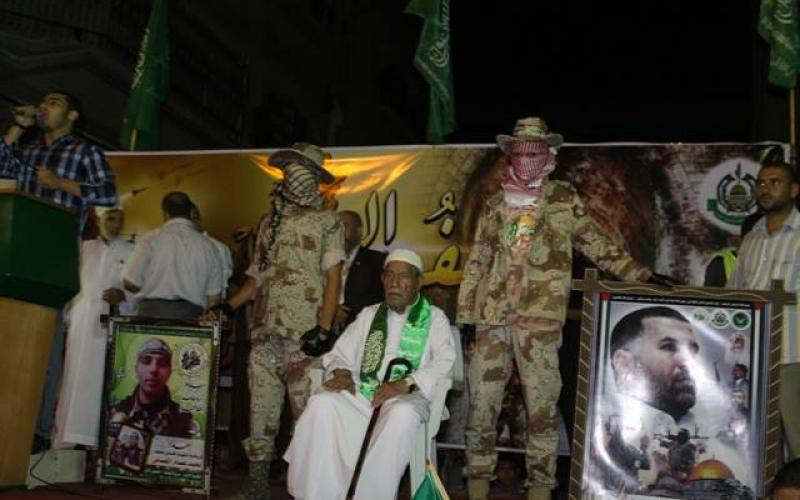 صور: مسيرة البيعة في خانيونس للقائد العام للقسام