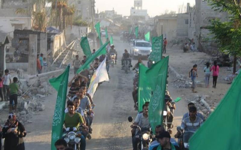 صور: مسيرة محمولة تطوف المناطق المدمرة بخانيونس