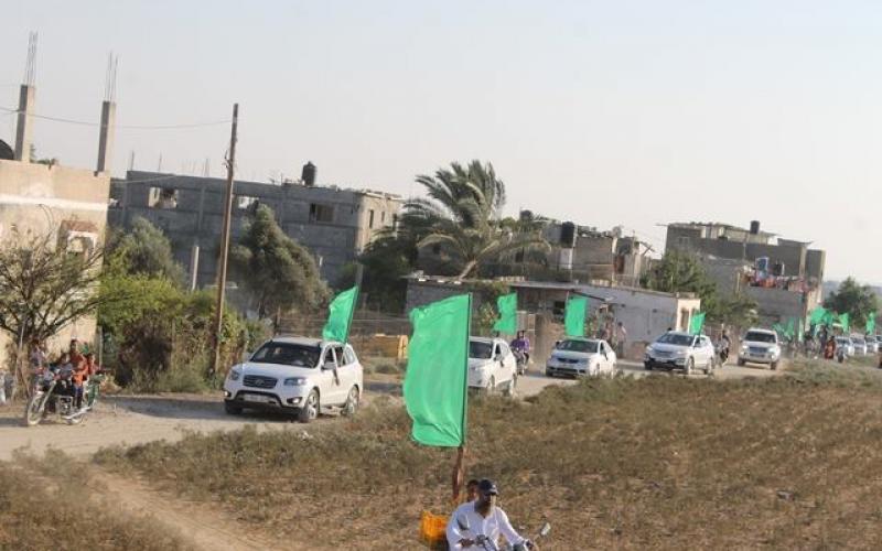 صور: مسيرة محمولة تطوف المناطق المدمرة بخانيونس