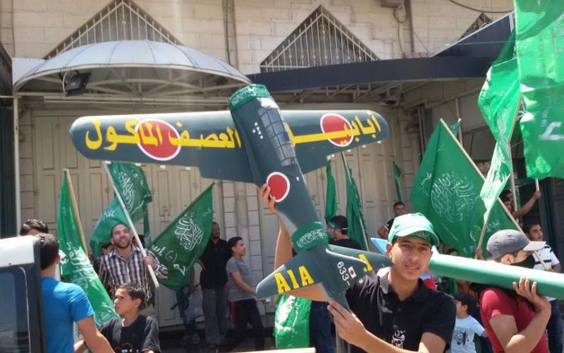 صور: الخليل تستعد للاحتفال بنصر غزة