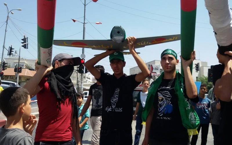 صور: الخليل تستعد للاحتفال بنصر غزة