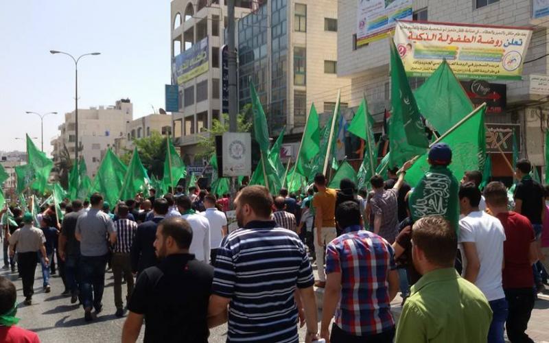 صور: الخليل تستعد للاحتفال بنصر غزة