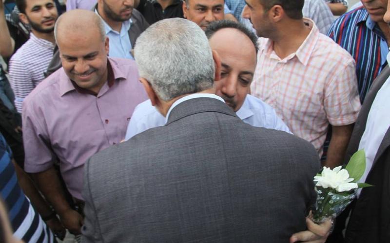 صور: هنية يشارك الإعلاميين فرحة النصر